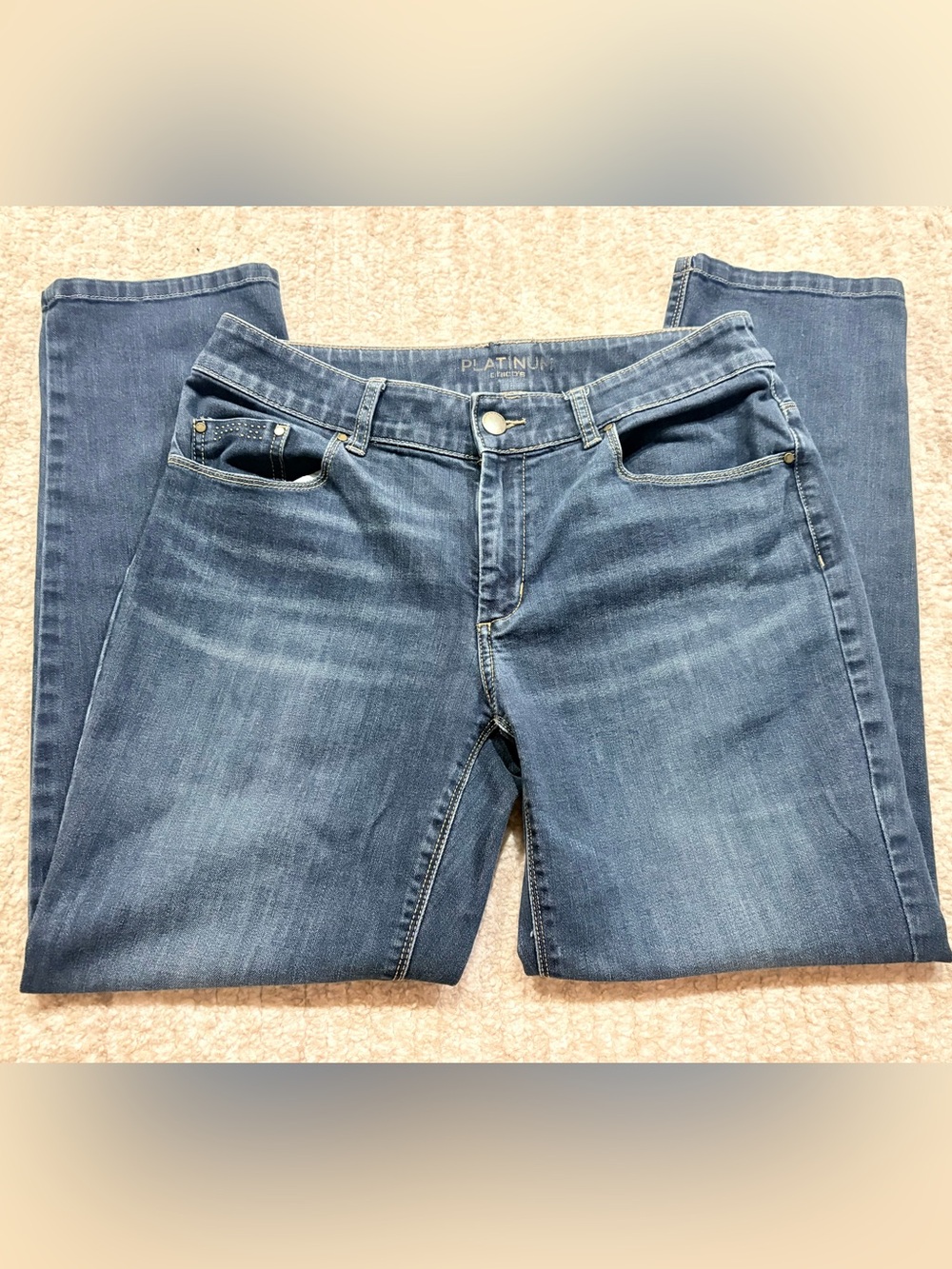 Women’s Chicos Stretch Straight Leg Jeans